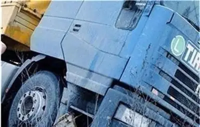 Мъж загина при катастрофа между тир и микробус на пътя Русе - Шумен