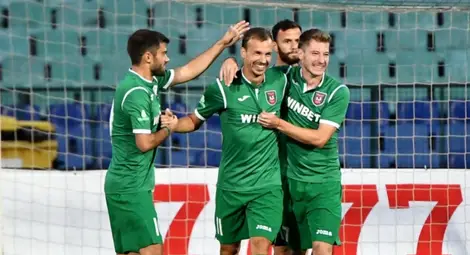 „Дунав“ се гръмна в крака във Враца след брутална грешка в защитата „Дунав“ се гръмна в крака във Враца след брутална грешка в защитата