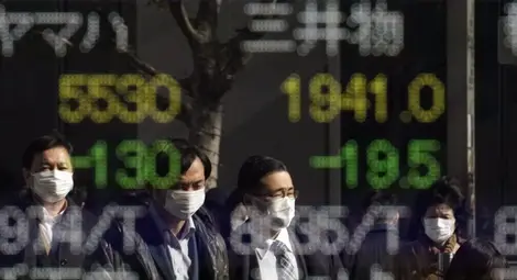 Китайските борси се сринаха заради коронавируса