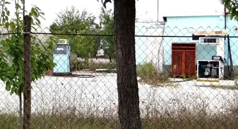 Над 24 000 литра съмнителна нафта задържана в седем бензиностанции