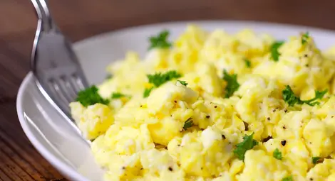 Яйцата на закуска намаляват апетита през деня