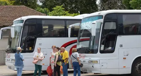 Протестът на автобусните фирми мина и замина, без да се усети