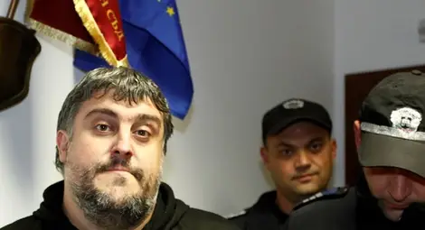 Спас - Александър: Не го направих заради парите