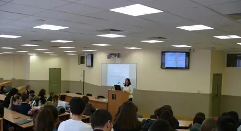 "Ориентиране в тъмното" учи студенти в РУ как да кандидатстват за работа&nbsp;