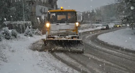 Малко над 14 000 лева на километър за зимно поддържане на пътищата в областта