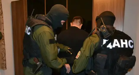 Терорист и 15 негови сподвижници арестувани в Бургас. В града тече акция