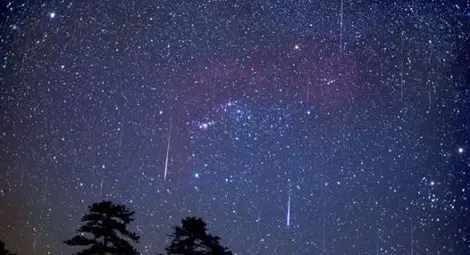 Астроложка: Тази нощ си пожелайте всичко, но не решавайте нищо важно