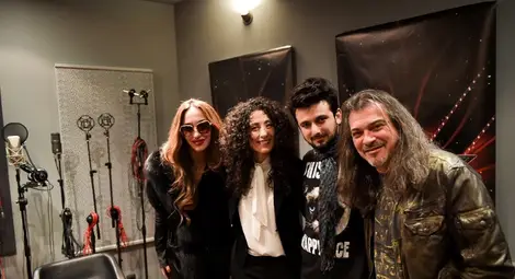 Само след броени дни новият X Factor на България Славин Славчев ще има своя първи дебютен сингъл /галерия/