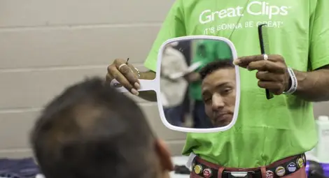 Бивш БГ бизнесмен е известен фризьор в Рим Бивш БГ бизнесмен е известен фризьор в Рим