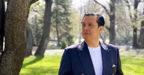 Васил Петров пее с Биг Бенд Русе на рождения си ден и празника на джаза