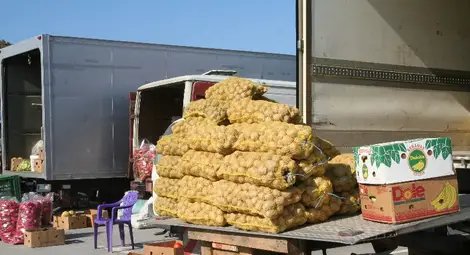 Храните поевтиняха с  1,8% на едро през януари