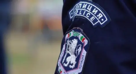 4000 лева санкции за среден пръст и псувня на полицай