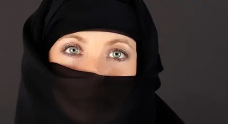 Турция разрешава носенето на хиджаб в държавни учреждения