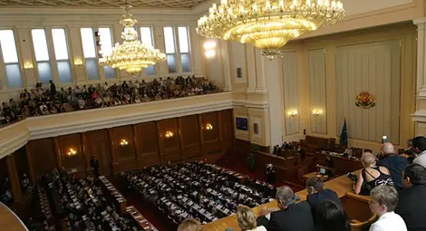 Започна заседанието на НС, има кворум