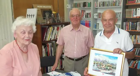 В Дружеството за българо-германско приятелство в Русе с г-жа Павлина Липованска и автора на 13 юни 2012 г.
